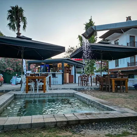 Akyaka Nehir Butik 3* Ula
