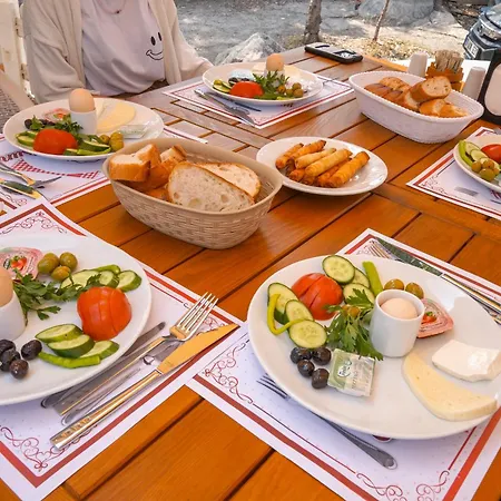 Apartahotel Akyaka Nehir Butik