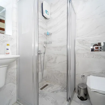 Lejlighedshotel Akyaka Nehir Butik Ula