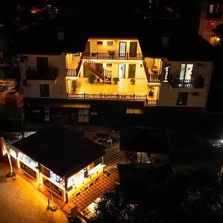 Akyaka Nehir Butik Ula